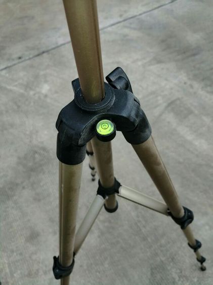 ขายขาตั้งกล้อง genova รุ่น  45612 วัสดุเป็นอลูมิเนียมอัลลอย สีบรอนซ์ทอง 6061 มี ระดับน้ำ รูปที่ 6