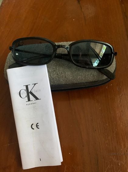 แว่นตา Calvin Klein 