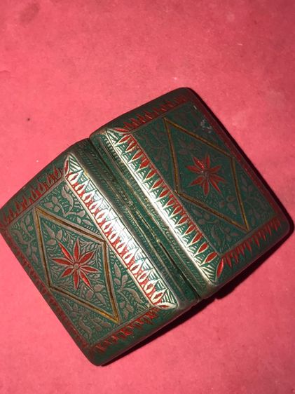 กล่อง เนื้อเงิน ลงยา ลายไทย สีเขียวสลับแดง ปิด เปิดได้ ขนาดใหญ่ เนื้อเงินหนา มีน้ำหนัก งาน Handmade สุดสวย Classic เก่า แท้ แปลก หายาก  รูปที่ 8