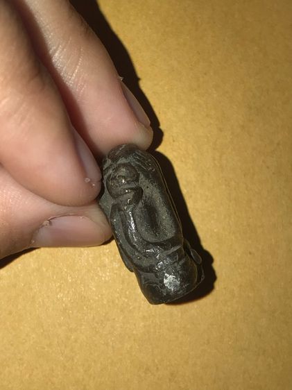 พระปิดตา อุดกริ่ง เนื้อทองผสม  กริ่งดัง พระสภาพสมบูรณ์ สวย เก่า แปลกไม่ทราบที่ รูปที่ 3