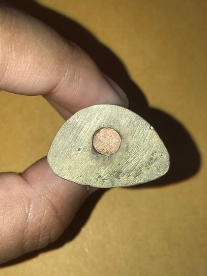 พระกริ่ง ไฟดับ ปี 2516 หลวงพ่อทบ วัดชนแดน เพชรบูรณ์ เนื้อทองผสม อุดผง ก้นทองแดง เก่า แท้ แปลก หายาก รูปที่ 5