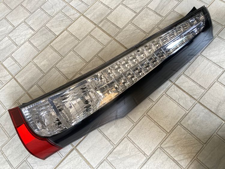 ไฟท้าย ไฟเบรก Spacewagon กรอบกุญแจ ฝาดุมล้อ Mitsubishi รูปที่ 17