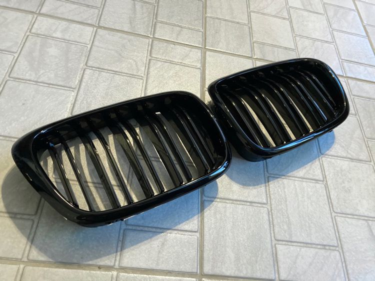กระจังหน้า BMW E39 Series5 523i 528i 530i รุ่น Sport Excusive Limousine รูปที่ 5