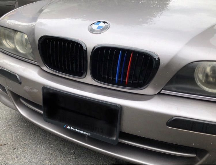 กระจังหน้า BMW E39 Series5 523i 528i 530i รุ่น Sport Excusive Limousine รูปที่ 10