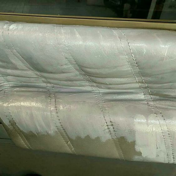 ซ่อมรองเท้า สีย้อมหนัง ซ่อมเบาะหนังถลอก โซฟาแตก  รูปที่ 4