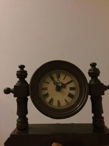 นาฬิกาตั้งโต๊ะโบราณ ไม้เก่า รูปที่ 1