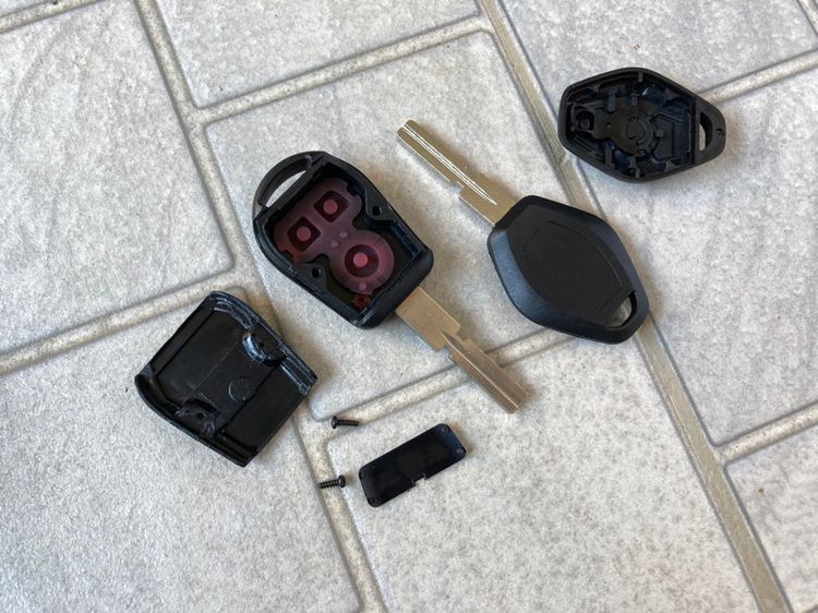 อะไหล่ BMW E39 ที่วางแก้ว แอร์หลัง มอเตอร์ฉีดน้ำ ที่วางแก้ว สวิตกระจก แผ่นกระจก กระจกมองหลัง กรอบกุญแจ มือเปิดประตู 523i 528i 530i รูปที่ 13