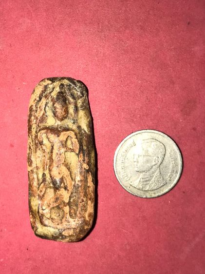 พระลีลา เม็ดขนุน พระกรุ เนื้อดินเผา เหี่ยวย่น หลุดร่อน มวลสารครบ ลักษณะพิมพ์ตัวยาว ขาสั้น หลังลายนิ้วมือ หยิบมือ อย่างสวย เก่า แท้ แปลก หายา รูปที่ 7