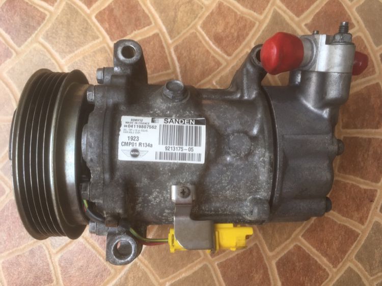 คอมแอร์ ตู้แอร์ รถมินิ r55 r56 r57 r58 r60 f55 f56 รูปที่ 13