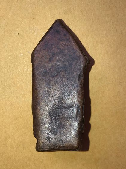 รูปหล่อโบราณ พระนั่งซุ้มปางประทานพร เนื้อทองเหลืองโบราณ หล่อตัน หนามาก ขนาดกว้าง 1.5  สูง 5 ซม. มีน้ำหนัก เป็นพระยุคแรกๆ ปี 24xx พระสวยสมบู รูปที่ 2