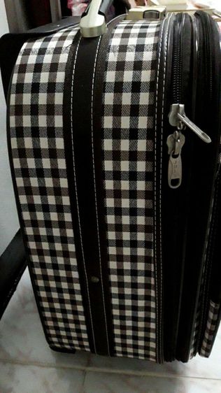 กระเป๋าเดินทางล้อลากยี่ห้อCHARTONลายตารางสีน้ำตาล(มือ1) รูปที่ 5