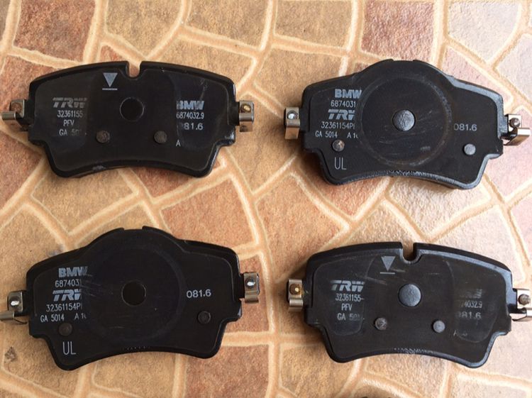 ผ้าเบรคหน้าหลัง รถ MINI F56 แท้มือสองญี่ปุ่น รูปที่ 4
