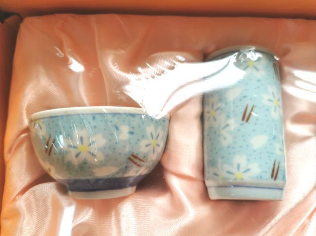 ชุดกาน้ำชา ถ้วยชา ชงชา เซรามิคจากเมืองจีน ฝีมือปราณีต วัสดุเกรด A ของขวัญ ของสะสม รูปที่ 5