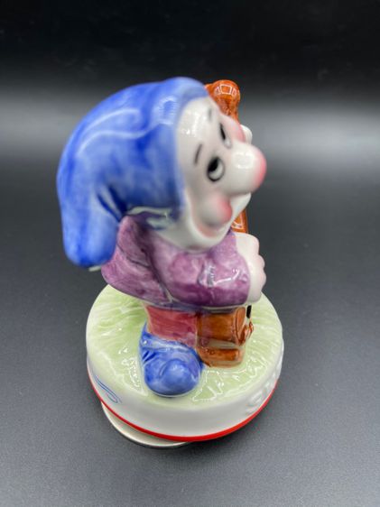 กล่องดนตรี Sneezy Walt Disney รูปที่ 4