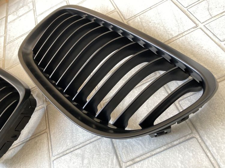 กระจังหน้า BMW M3 E90 ซี่คู่ 318i 320i 330i 320D LCi V Shape รูปที่ 16