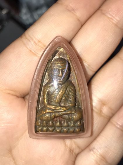หลวงปู่ทวด หลังเตารีด พิมพ์ใหญ่ วัดช้างให้ ปี 2505 เนื้อทองผสม ผิวสองสี ผิวมะระ สวยๆ คมๆ มีคราบดินเบ้า สร้างน้อย เก่า สภาพเดิมๆ หายากมาก พิม รูปที่ 5