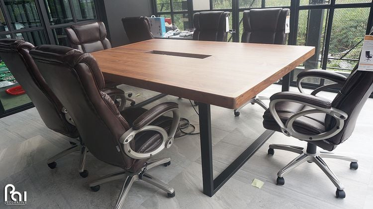 อื่นๆ ไม้ อื่นๆ โต๊ะประชุม โต๊ะนั่งทำงาน โต๊ะ Co-Working สั่งทำใหม่ได้เลย