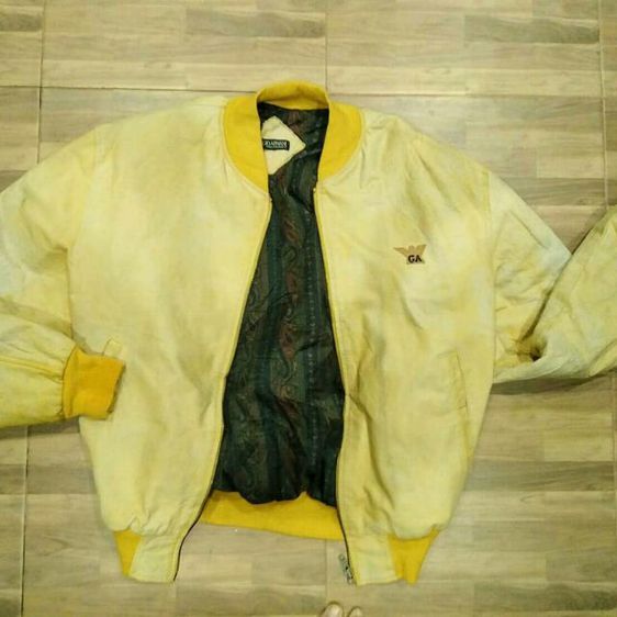 สีทาหนัง ซ่อมเสื้อหนังถลอก เบาะหนังแตก โซฟาถลอก รูปที่ 2