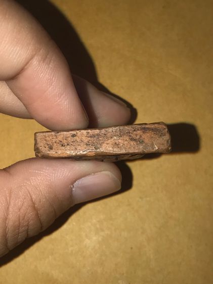 หนุมาน เชิญธง หลังยันต์ หลวงพ่อกวย วัดโฆสิตาราม เนื้อผงผสมว่าน พิมพ์ทรงคม ชัด ลึก สีเหลืองอมแดง ผิวพรรณขององค์พระเปิดทั้งด้านหน้าและด้านหลัง รูปที่ 6