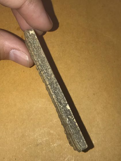 พระเนื้อผง พิมพ์พระเจ้า 5 พระองค์ หลวงปู่พริ้ง วัดบางปะกอก เนื้อผงผสมว่าน พิมพ์ทรงคม ชัด ลึก เนื้อผง สีขาวอมน้ำตาล ผิวพรรณขององค์พระเปิดทั้ง รูปที่ 4