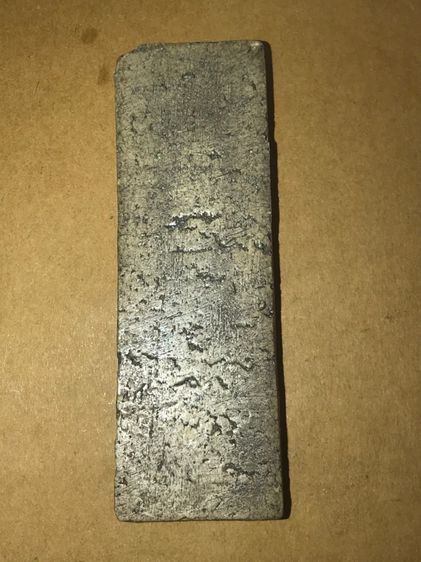 พระเนื้อผง พิมพ์พระเจ้า 5 พระองค์ หลวงปู่พริ้ง วัดบางปะกอก เนื้อผงผสมว่าน พิมพ์ทรงคม ชัด ลึก เนื้อผง สีขาวอมน้ำตาล ผิวพรรณขององค์พระเปิดทั้ง รูปที่ 2