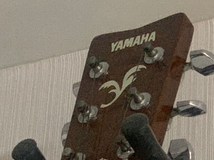 กีตาร์โปร่ง Yamaha ยามาฮ่าของแท้ ไม้ล็อตเก่า เสียงดี แถม กระเป๋าหนัง รูปที่ 14