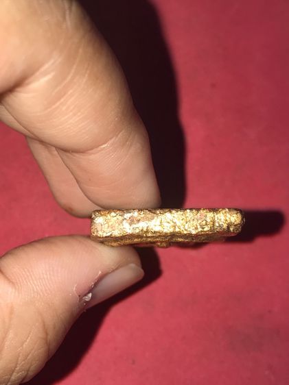 พระสมเด็จวัดระฆัง พิมพ์ใหญ่เกศทะลุซุ้ม สร้างวาระพิเศษ ปี2396-2411 หลังตราพระราชลัญจกร รัชกาลที่4 องค์พระปิดทองรองชาดเก่าจัด เนื้อผง หายากสุด รูปที่ 5