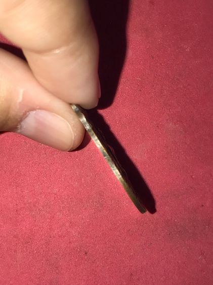 เหรียญ พระพุทธชินราช รุ่นแรก ขอบเลื่อย หลวงปู่เผือก วัดโมลี จ.นนทบุรี ปี 2475 สภาพสวย สมบูรณ์ เก่า เดิมๆ แท้ หายาก  หลวงปู่เผือกท่านเป็นเกจิ รูปที่ 3