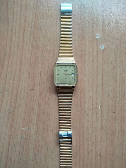 นาฬิกา RADO Quartz Swiss Made เรือนทอง รูปที่ 6