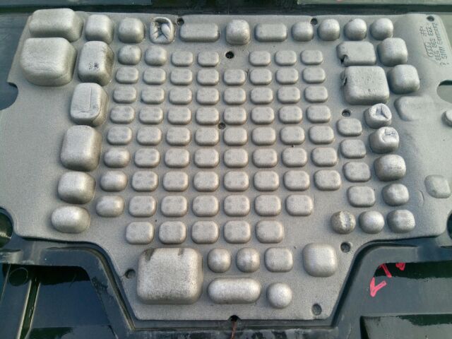 แผงพลาสติกปิดใต้เครื่อง-เกียร์ Audi A4 B6 ปี 01-04 อะไหล่จากนอกสภาพดีมาก รูปที่ 3