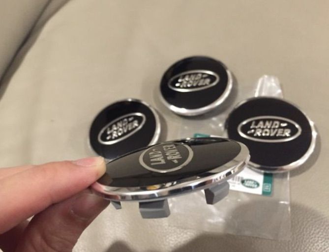 ฝาดุมล้อ และ โลโก้ หน้า หลัง Land Rover Range Rover Evogue รูปที่ 2