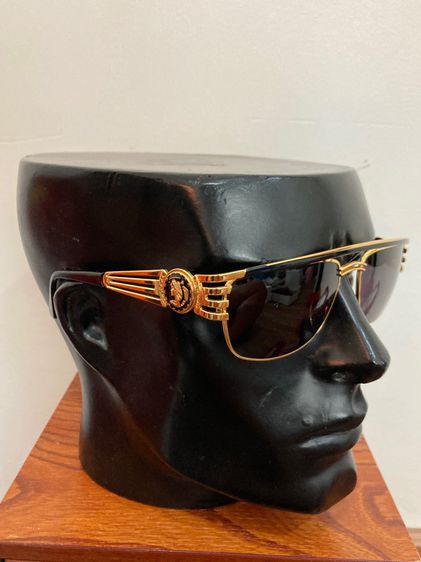 ทรงมันมากๆกับแว่นตากันแดดโบราณมาสภาพ new old stock hand made charme vintage sunglasses 7528 made in italy 1980’s  รูปที่ 1