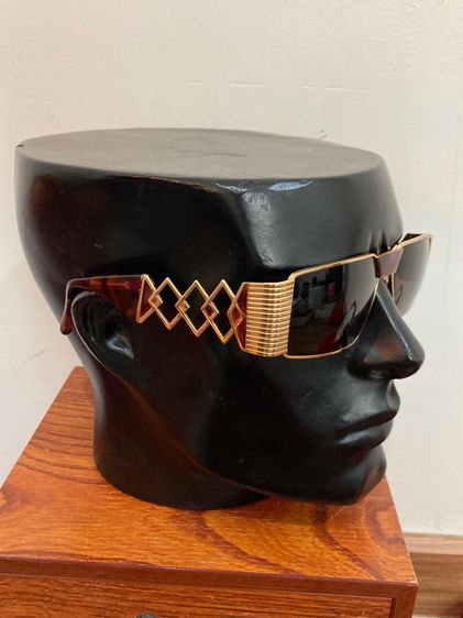 ขายแว่นตากันแดดโบราณทรงมันๆมาสภาพเก่าเก็บ  new old stock vintage sunglasses viva 4016 made in italy 1980’s รูปที่ 8
