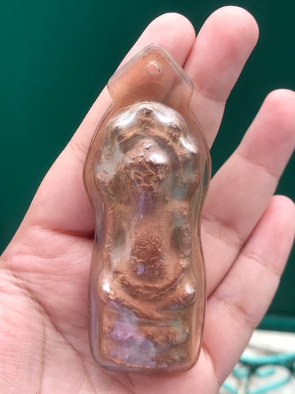 พระนาคปรก กรุนาดูน พิมพ์จัมโบ้ อายุ 1,200 ปี ศิลปทวาราวดี ยุคปลาย กรุสามต้นยาง อ.นาดูน จ.มหาสารคาม เนื้อดินเผาออกสีแดงเข้ม เนื้อดินหยาบ พระส รูปที่ 4