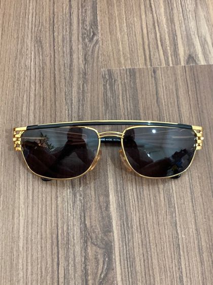ทรงมันมากๆกับแว่นตากันแดดโบราณมาสภาพ new old stock hand made charme vintage sunglasses 7528 made in italy 1980’s รูปที่ 1