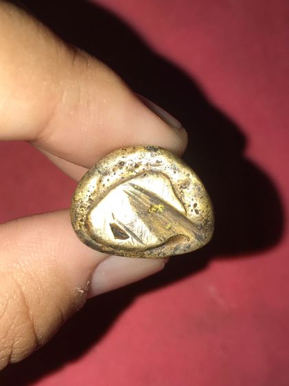 รูปเหมือน หล่อโบราณ หลวงพ่อเงิน วัดบางคลาน รุ่นแรกๆ พิมพ์นิยม ปี244x กว่า เนื้อทองผสม เนื้อทองเหลืองจืด ซีด น้ำหนักหกสลึง พิมพ์ทรง คมชัดมาก  รูปที่ 5