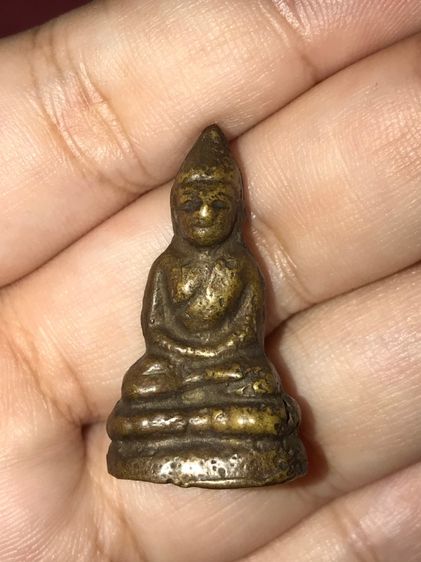 หล่อโบราณ พระชัยวัฒน์  เนื้อทองผสม เก่า  แห้ง พรุน ผิวเกล็ดกระดี่ มีน้ำหนัก เดิมๆ เก่า แท้ แปลก หายาก ไม่รู้ที่ พระชัยวัฒน์ ขนาดกำลังสวย เป็ รูปที่ 7