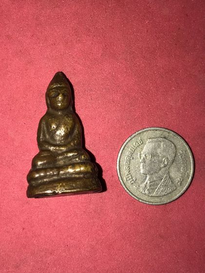 หล่อโบราณ พระชัยวัฒน์  เนื้อทองผสม เก่า  แห้ง พรุน ผิวเกล็ดกระดี่ มีน้ำหนัก เดิมๆ เก่า แท้ แปลก หายาก ไม่รู้ที่ พระชัยวัฒน์ ขนาดกำลังสวย เป็ รูปที่ 6