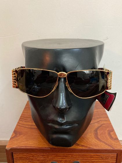 แว่นตากันแดดโบราณทรงมันๆมาสภาพเก่าเก็บ new old stock vintage sunglasses viva 4010 made in italy 1980’s รูปที่ 5