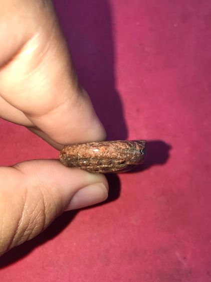 พระลีลาไขว้ เนื้อดิน หลังจารมือ หลวงปู่เพิ่ม วัดกลางบางแก้ว นครปฐม เนื้อดินแห้ง เหี่ยว ผิวมัน เดิมๆ พระสภาพสวย สมบูรณ์ เก่า แท้ แปลก หายาก รูปที่ 6