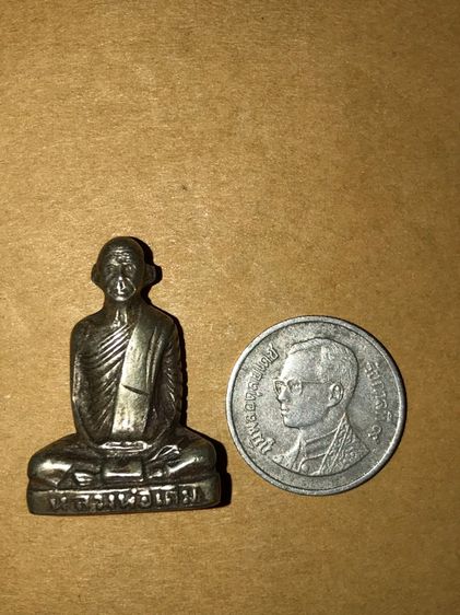 รูปเหมือนหล่อโบราณ เนื้ออัลปาก้า หลวงพ่อเดิม วัดหนองโพ ​จ.นครสวรรค์ ปี 2482 เนื้ออัลปาก้า สภาพสวยมากๆ ขอบไม่มีความคม มีรอยจารใต้ฐาน เดิมๆ แท รูปที่ 5