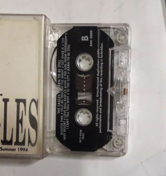 (แนว countryrock) เทปเพลงวง The Eagles
●อัลบั้ม live in USA summer 1994 (ลิขสิทธิ์แท้) รูปที่ 2