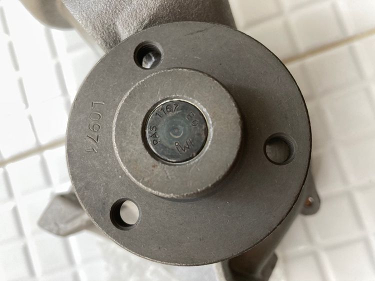 ปั้มน้ำ หม้อน้ำ Benz W124 รุ่น 300E ของใหม่ อุปกรณ์ ซีลครบชุด รูปที่ 7