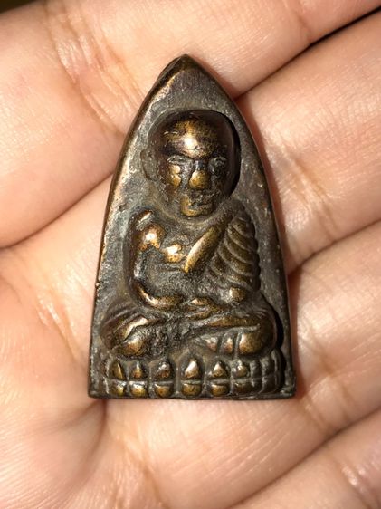 เหรียญหล่อหลังเตารีด หลวงปู่ทวด วัดไทรใต้ ปี 2506 จ.นครสวรรค์ พิมพ์หน้าแก่ เนื้อทองผสม ผิวสองสี พระหล่อโบราณ ตะไบหยาบ สวยเดิมๆ สภาพสวย เก่า  รูปที่ 7