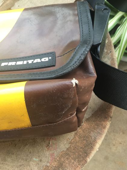 กระเป๋าผ้าใบ Freitag รุ่น Hawaii F41 มือสอง รูปที่ 7