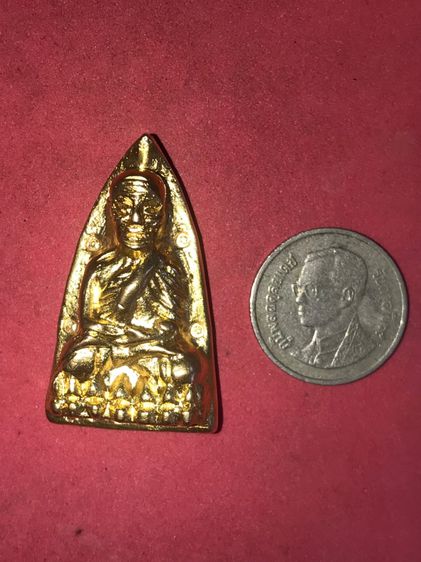 หลวงปู่ทวด หลังเตารีด รุ่นมงคล 5 นิด้า อ.นอง วัดทรายขาว ปี41 นื้อทองฐานพระ ตอก 4 โค๊ต หลังอาจารย์นอง ผิวเดิม สภาพสวยเดิมสุดๆ คราบเบ้าเดิมๆ ร รูปที่ 7