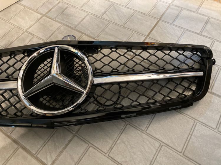 กระจังหน้า AMG Benz W204 C63 ดาวจมฝากระโปรง C Coupe และ C Class รูปที่ 3