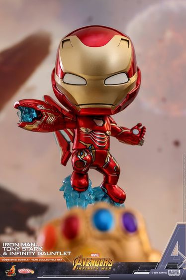 COSB464  Cosbaby Infinity Gauntlet Tony Stark, Iron Man L Collectible Set รูปที่ 2