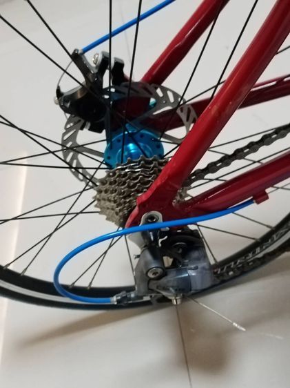 จักรยานมินิทัวร์ริ่ง TrinX รุ่น Z4 สเปคดี ดีไซน์สวย เฟรมอลู สีแดงเลือดหมู คานลาด ขึ้นลงง่าย เกียร์ชิมาโน 16 สปีด (หน้า2 หลัง8) เบรคอัลลอย Wi รูปที่ 3