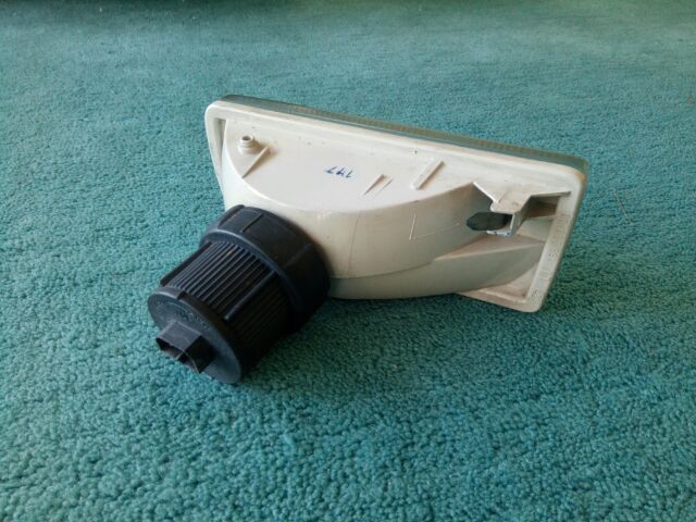 ไฟตัดหมอกกันชนหน้า BMW E36 ปี 92-00 ของแท้ สภาพของใหม่เก่าเก็บ และเศษข้างซ้าย 1 ดวง ยี่ห้อ Hella ผลิต สภาพสวยใส รูปที่ 10